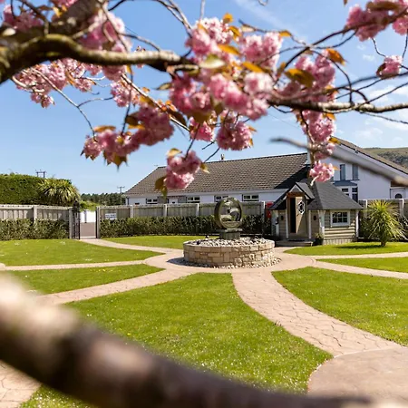 Benone Getaways Hotel Londonderry Exterior photo